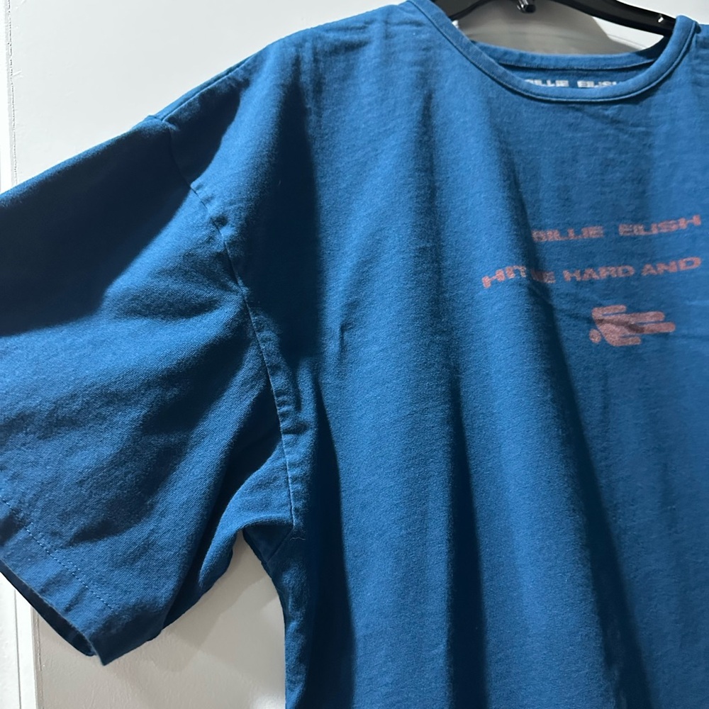Billie Eilish T-Shirt Blue Green Crew Neck - Hit Me Hard And Soft Album- Medium - Picture 4 of 7